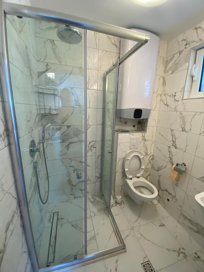 Villa Lime Petrovac Buitenkant foto